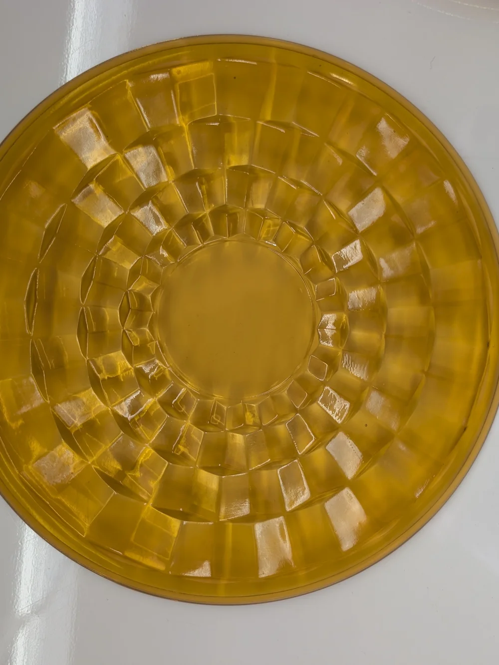 Set of 4 Vintage Federal Glass Windsor Amber Dinner Plates 9